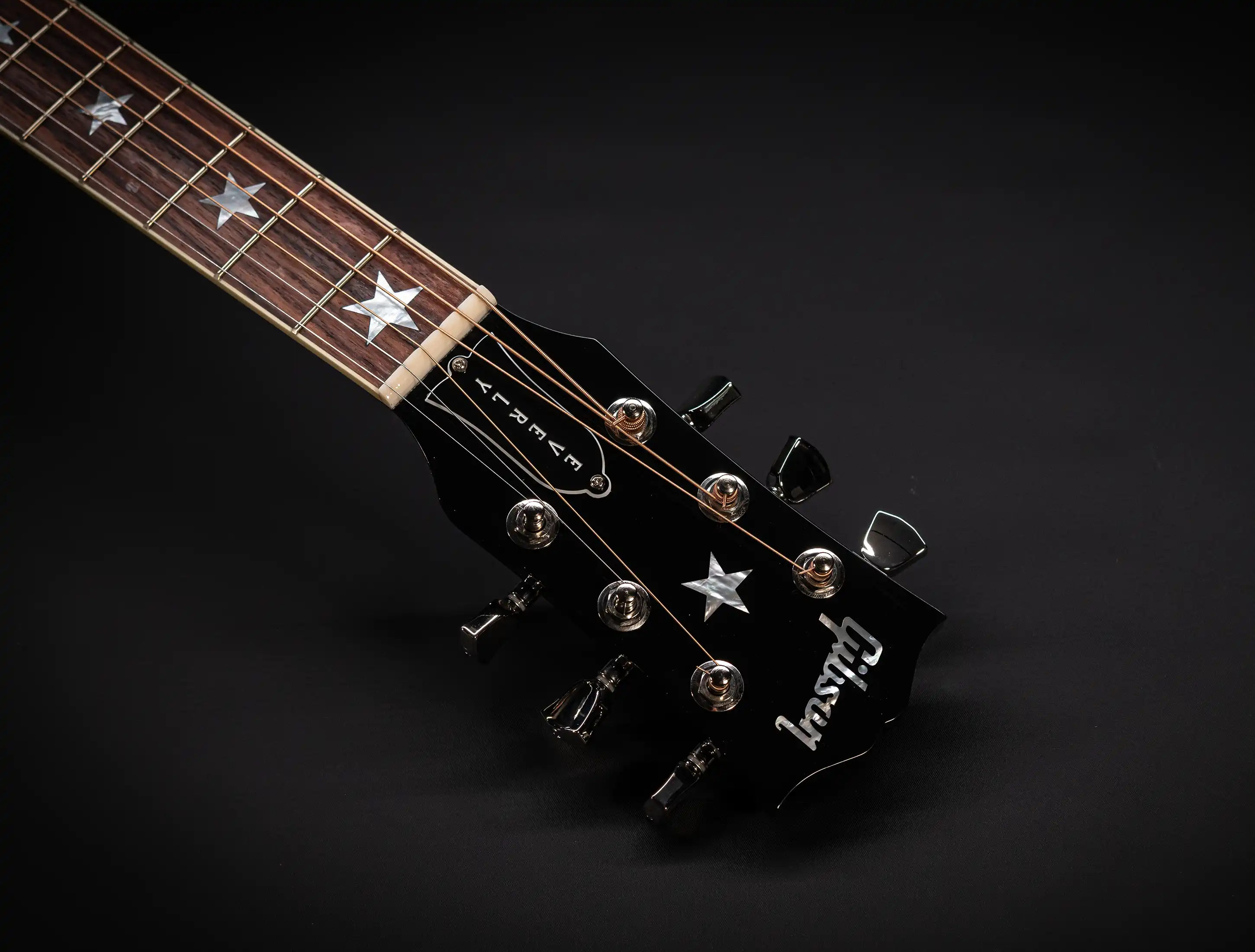 Gibson J-180 Everly Brothers Ebony | Musikhaus Hermann